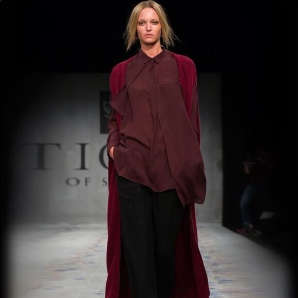 Tiger of Sweden Kinsey Plum Wine Longline Blouse S - Picture 7 of 7